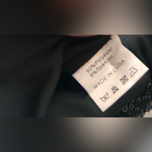 Canton walker Elegant Black Sequin Strapless Dress for Prom - Picture 2 of 4